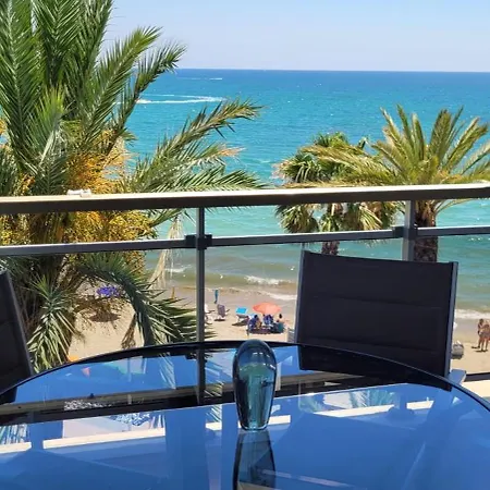 Frente Al Mar Con Wifi Y Parking. *